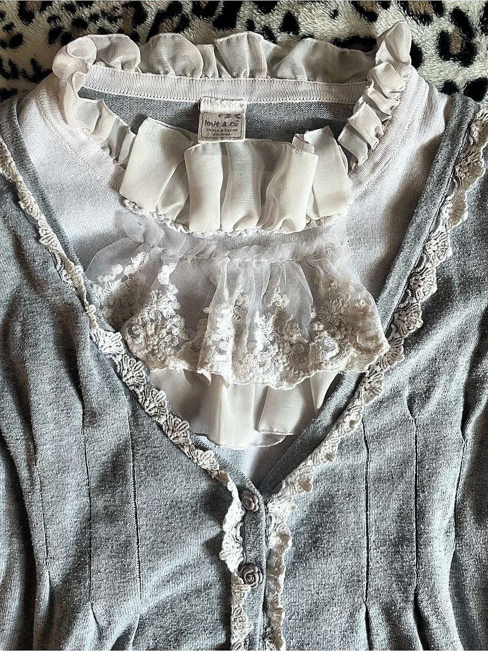 ♡ Gray Lace Layered Ruffle Cardigan - Picture 2 of 4